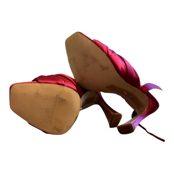 Sam Edelman Lavender Strappy Heel in Raspberry Satin - Picture 5 of 6